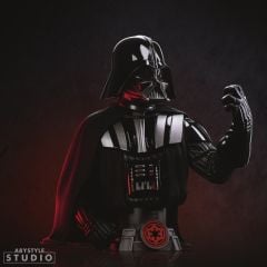 Star Wars: Studio Star Wars Darth Vader Super Bust Figure