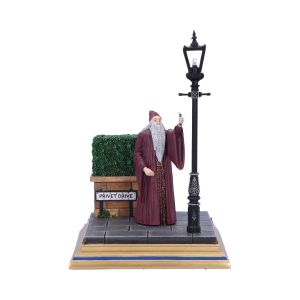 Harry Potter: Privet Drive Light Up Figurine Preorder