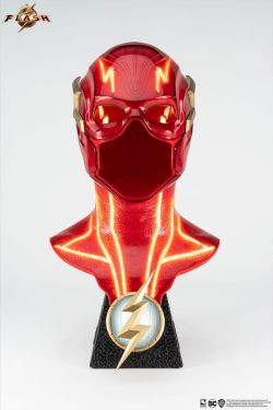 DC Comics: The Flash Cowl Replica 1/1 Scale (70cm) Preorder