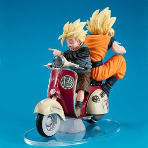 Dragonball Z: Super Saiyan Son Goku & Super Saiyan Son Gohan & Motorbike 05 Desktop Real McCoy PVC Diorama (16cm) Preorder