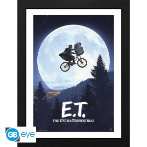 E.T.: "Moon" Framed Print (30x40cm)