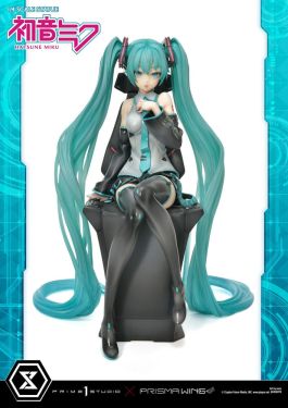 Hatsune Miku: Prisma Wing PVC Statue 1/4 (34cm)