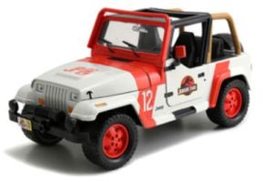 Jurassic World: 1992 Jeep Wrangler Diecast Model 1/24 Preorder