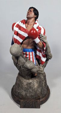 Rocky IV: Rocky Balboa 1/4 Statue (48cm) Preorder