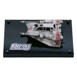 Star Wars Episode V: Snowspeeder Crew 1/1 Replica Gift Preorder