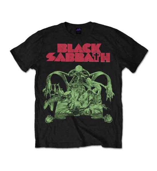 Black Sabbath: Sabbath Cut-out - Black T-Shirt