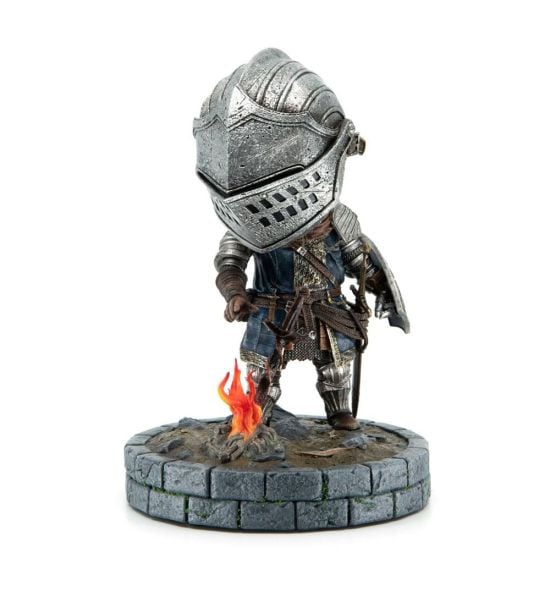 Dark Souls: Oscar, Knight Of Astora Resin Figurine (Standard Edition) Preorder