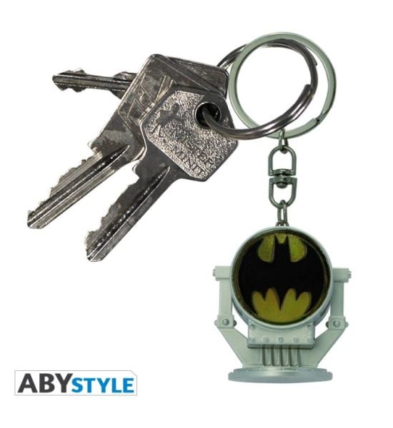 DC Comics: Batman Bat Signal 3D Premium Keychain Preorder