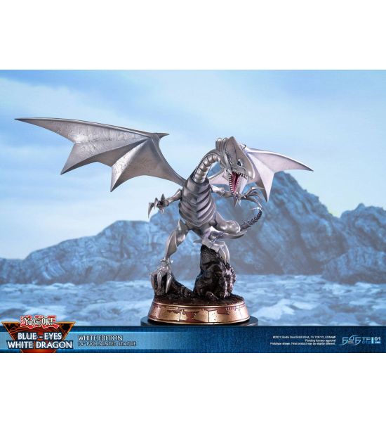 Yu-Gi-Oh!: Blue Eyes White Dragon White Edition PVC Figure