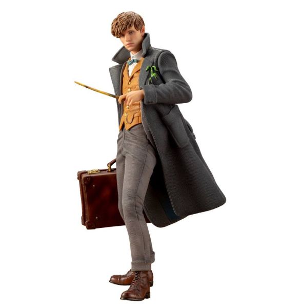 Fantastic Beasts 2: Newt Scamander ARTFX+ PVC Statue 1/10 (18cm) Preorder