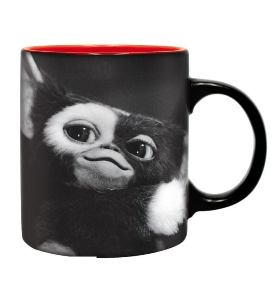 Gremlins: Gizmo Black & White Mug