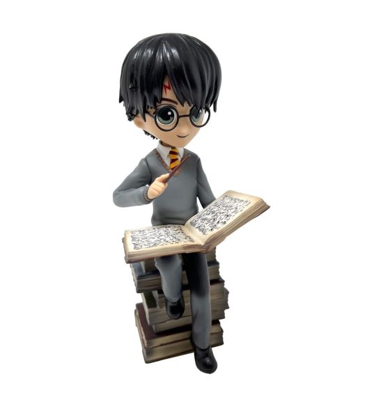 Harry Potter: Harry and the Pile of Spell Book Statue (21cm) Preorder