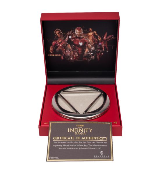 Iron Man: RT-4 Light Up Arc Reactor Replica