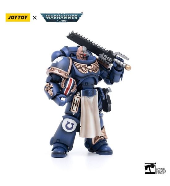 Warhammer 40,000: JoyToy Figure - Ultramarines Primaris Lieutenant Horatius (1/18 scale)