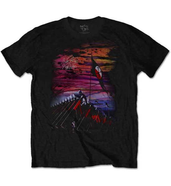 Pink Floyd: The Wall Flag & Hammers - Black T-Shirt