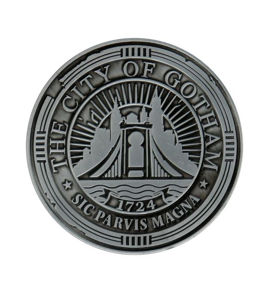 Batman: Gotham City Limited Edition Medallion