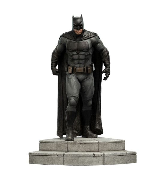 Zack Snyder's Justice League: Batman 1/6 Statue (37cm) Preorder